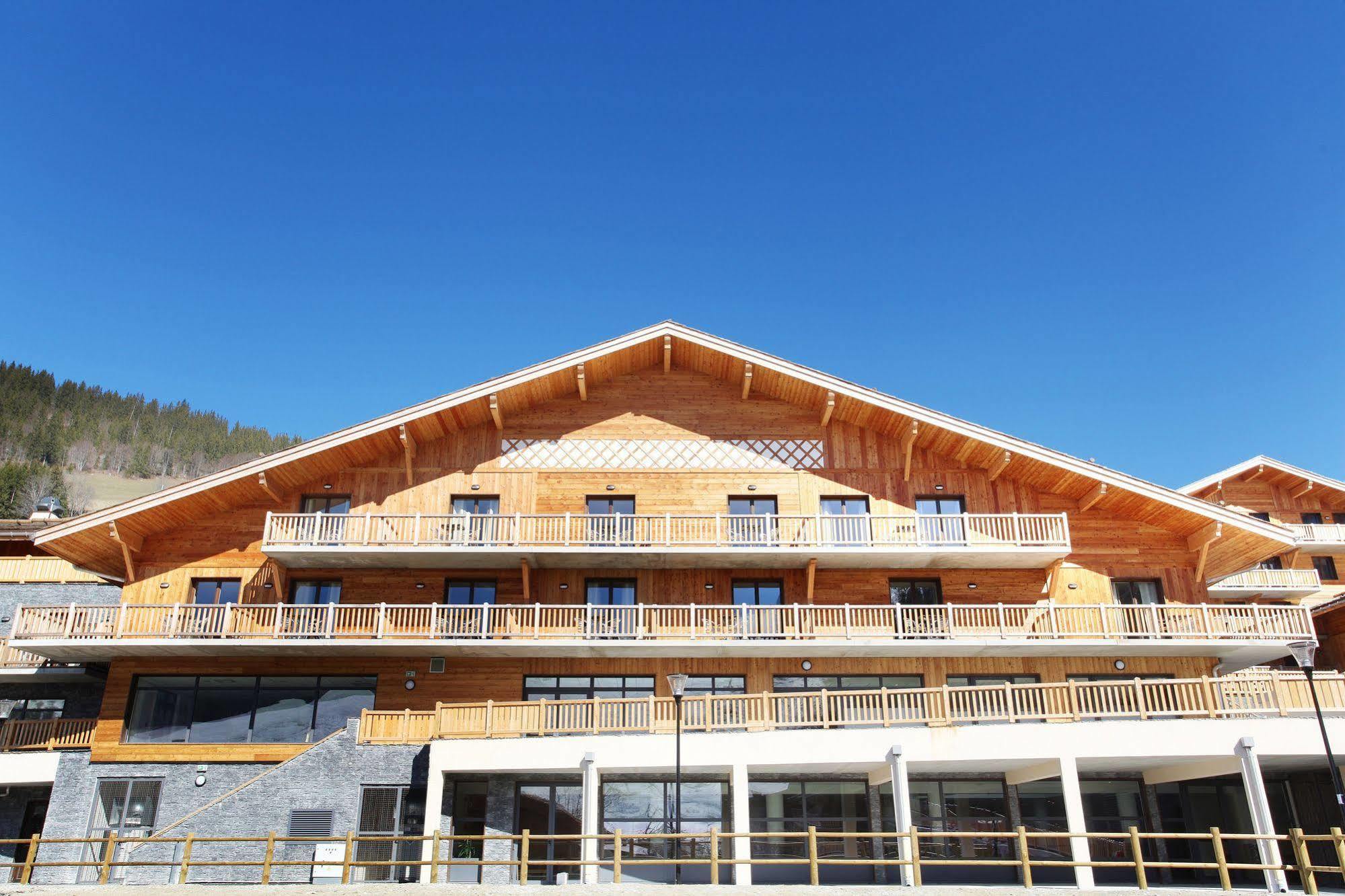 Hotel Prestige Odalys Le Chamois La Clusaz Exterior foto