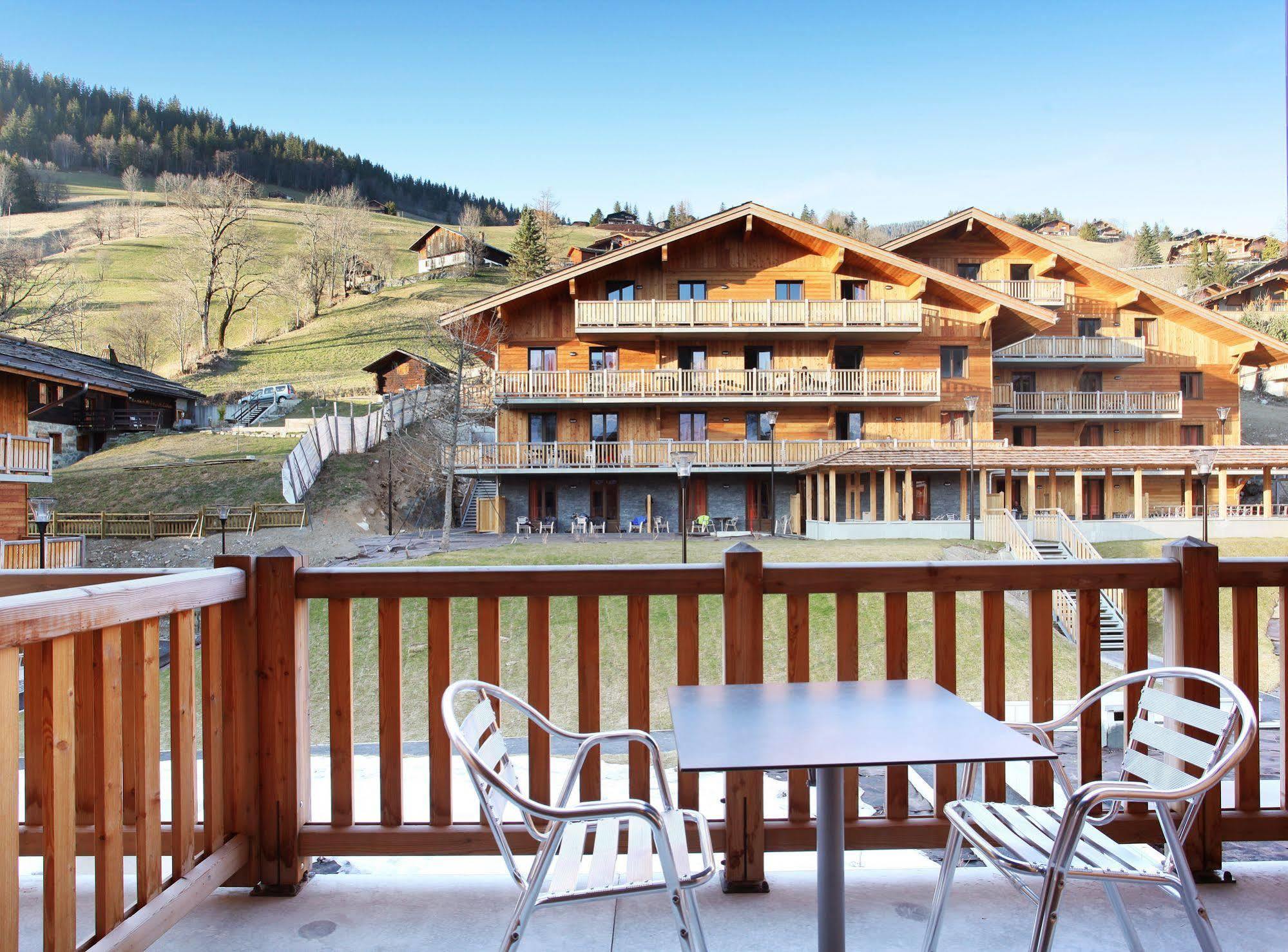 Hotel Prestige Odalys Le Chamois La Clusaz Exterior foto