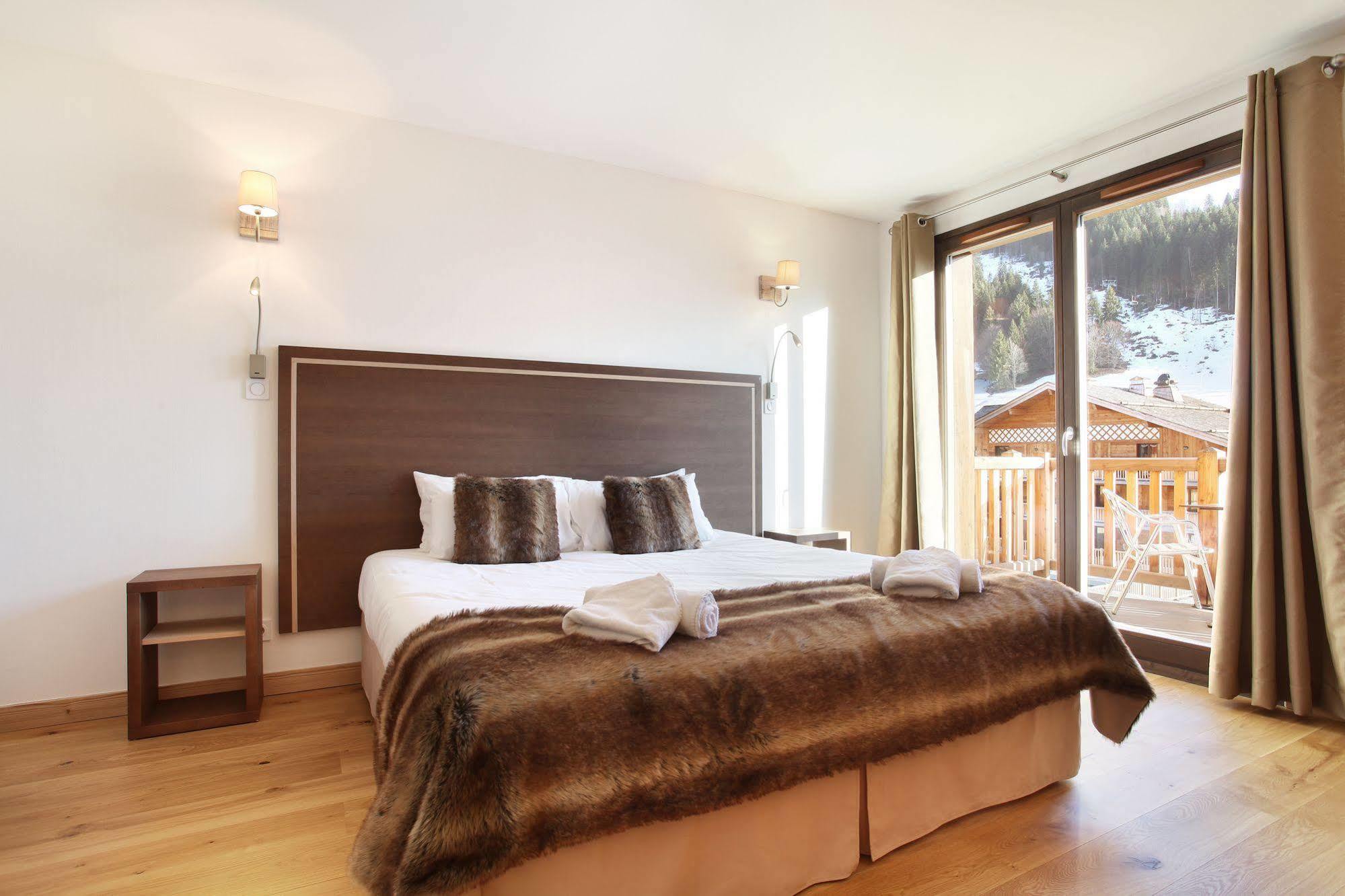 Hotel Prestige Odalys Le Chamois La Clusaz Exterior foto